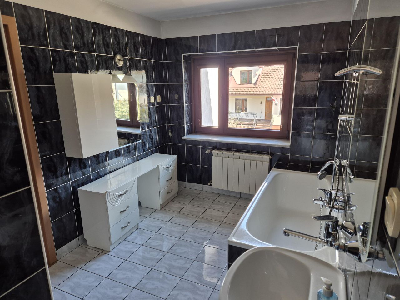 bliźniak, 9 pokoi Kielce, ul. Józefa Elsnera. Zdjęcie 23