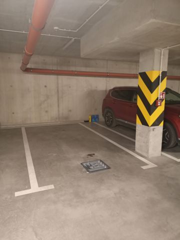 Garaż/miejsce parkingowe Warszawa Ursus, ul. Edwarda Habicha. Zdjęcie 1