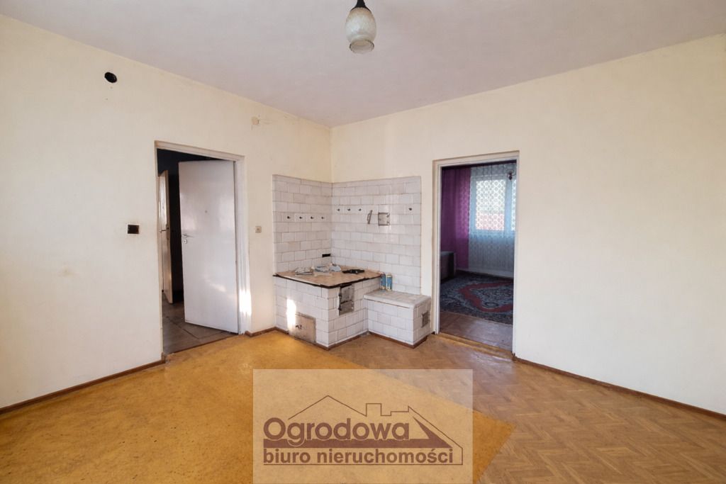 dom wolnostojący, 3 pokoje Korytnica. Zdjęcie 2