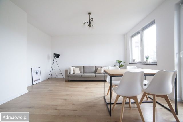 Mieszkanie 4-pokojowe Warszawa Ursynów, ul. Wawrzyńca Surowieckiego. Zdjęcie 1