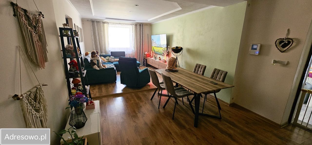 dom wolnostojący, 3 pokoje Sułków. Zdjęcie 2