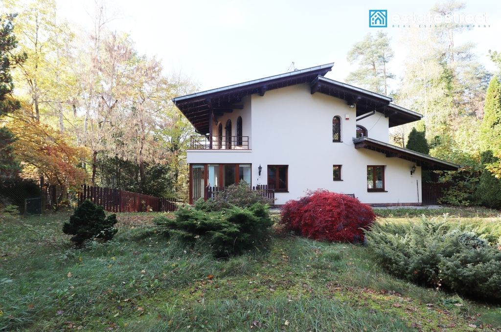 dom wolnostojący, 6 pokoi Myślenice, ul. Leśna