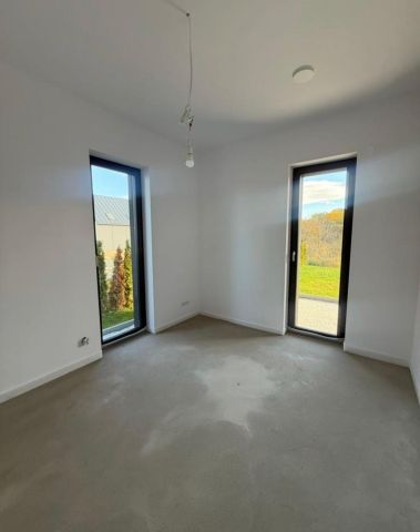 dom wolnostojący, 5 pokoi Chorowice Kozie Rogi, ul. Dworska. Zdjęcie 11