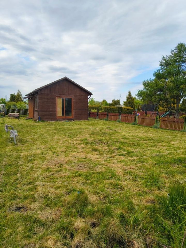 Działka rekreacyjna Reda