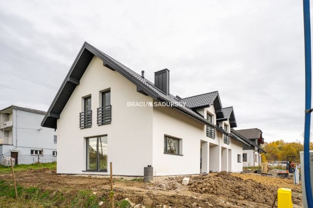 bliźniak, 6 pokoi Koźmice Wielkie. Zdjęcie 20