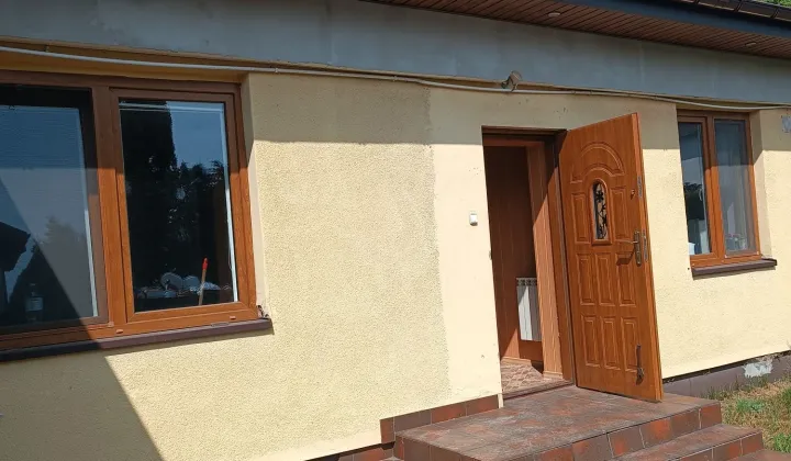 dom wolnostojący, 5 pokoi Łowicz