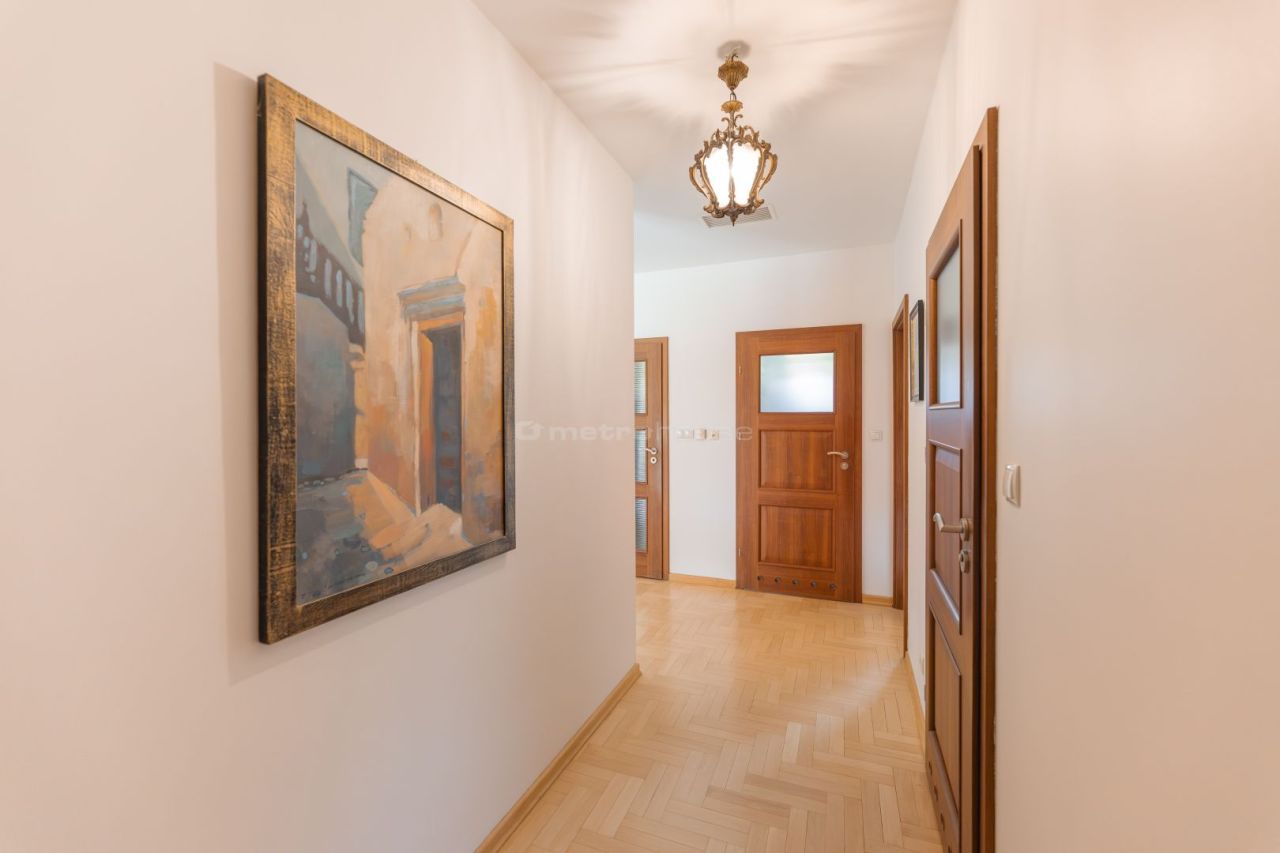 dom wolnostojący, 4 pokoje Borowa Góra. Zdjęcie 7