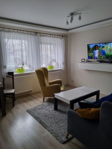 Mieszkanie 3-pokojowe Krotoszyn, os. Zielone Ogrody. Zdjęcie 1