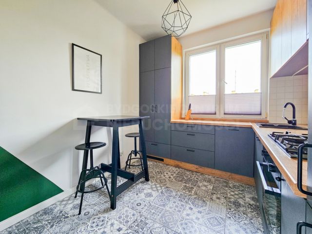 Mieszkanie 2-pokojowe Bydgoszcz Osiedle Leśne, ul. Czerkaska. Zdjęcie 4