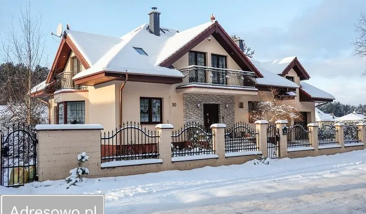 dom wolnostojący, 7 pokoi Gościcino, ul. Kasztelańska