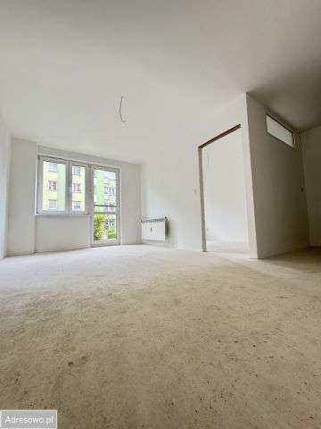 Mieszkanie 2-pokojowe Oświęcim, ul. Wiktora Bałandy. Zdjęcie 1