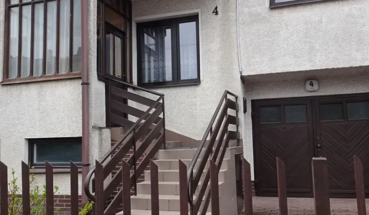 dom szeregowy, 6 pokoi Kielce Ostra Górka, ul. kpt. Władysława Raginisa