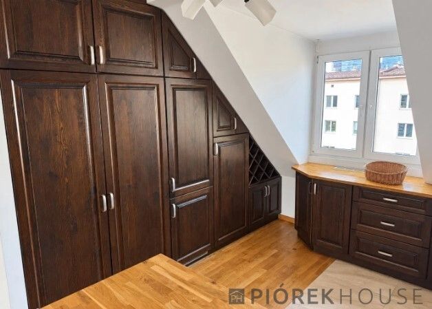 Mieszkanie 4-pokojowe Warszawa Ochota, ul. Filtrowa. Zdjęcie 2