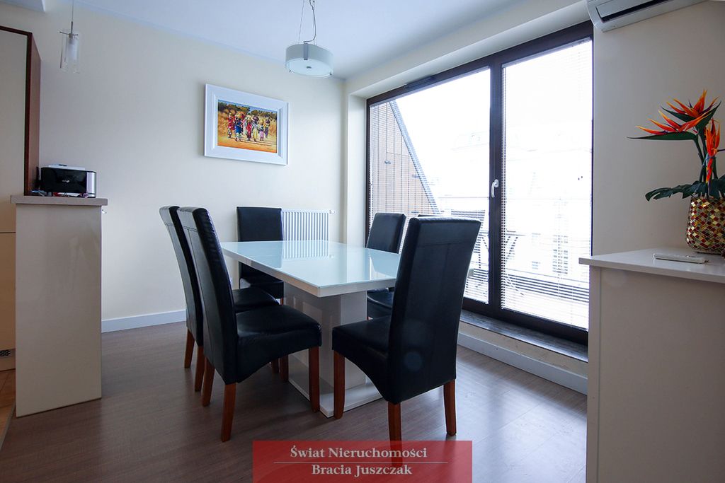 Mieszkanie 4-pokojowe Wrocław. Zdjęcie 4