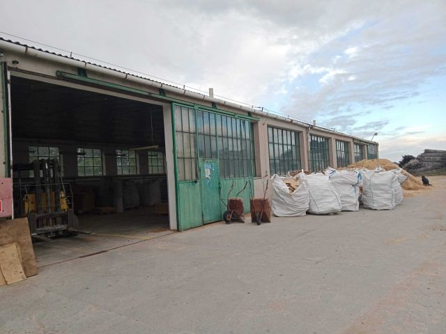 Hala/magazyn Barcin-Wieś. Zdjęcie 1