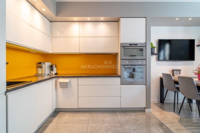 Mieszkanie 4-pokojowe Wrocław Fabryczna, ul. Królewiecka. Zdjęcie 2