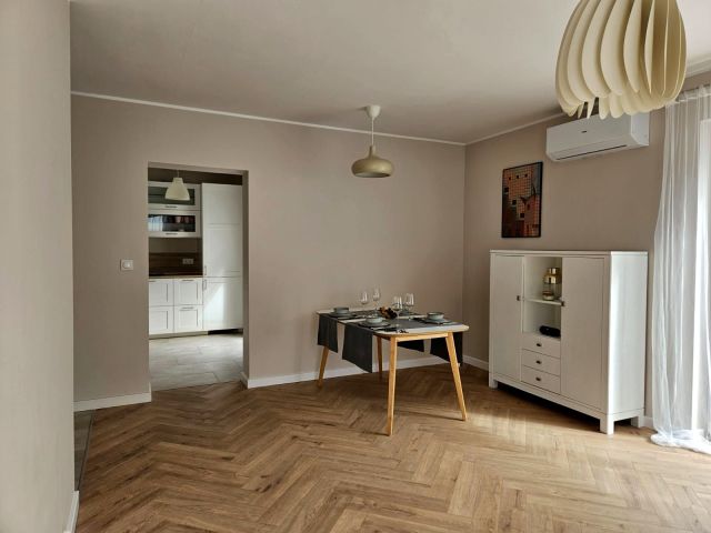 Mieszkanie 3-pokojowe Wrocław Żerniki, ul. Heinricha Lauterbacha. Zdjęcie 1