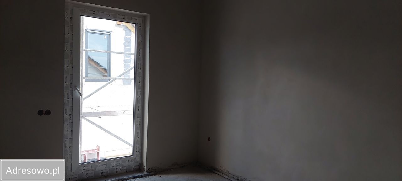 dom wolnostojący, 5 pokoi Jeziora. Zdjęcie 8