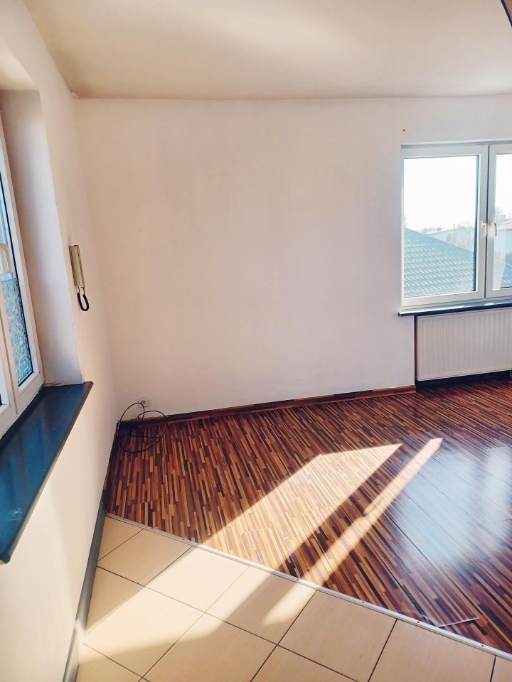 dom wolnostojący, 6 pokoi Częstochowa Lisiniec, ul. Jarosławska. Zdjęcie 12