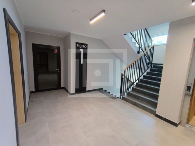 Mieszkanie 4-pokojowe Rokitki, ul. Czereśniowa. Zdjęcie 1