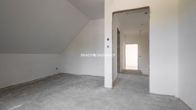 bliźniak, 5 pokoi Myślenice, ul. Tarnówka. Zdjęcie 16