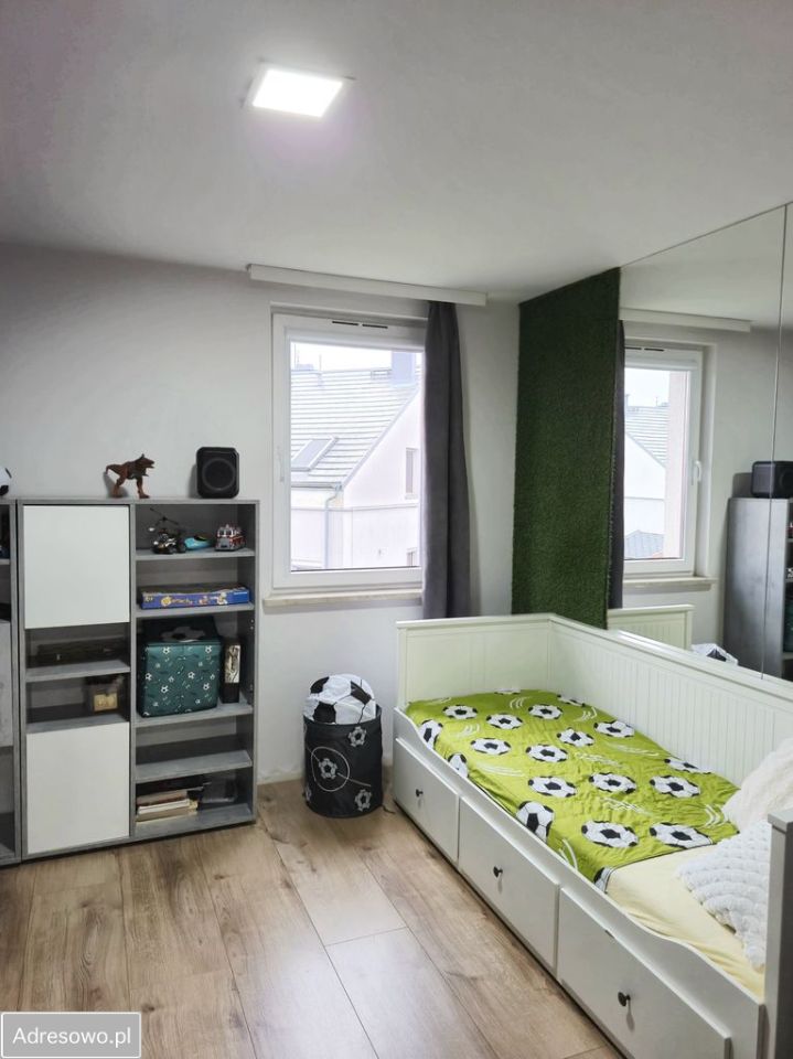 bliźniak, 5 pokoi Krzyków. Zdjęcie 10