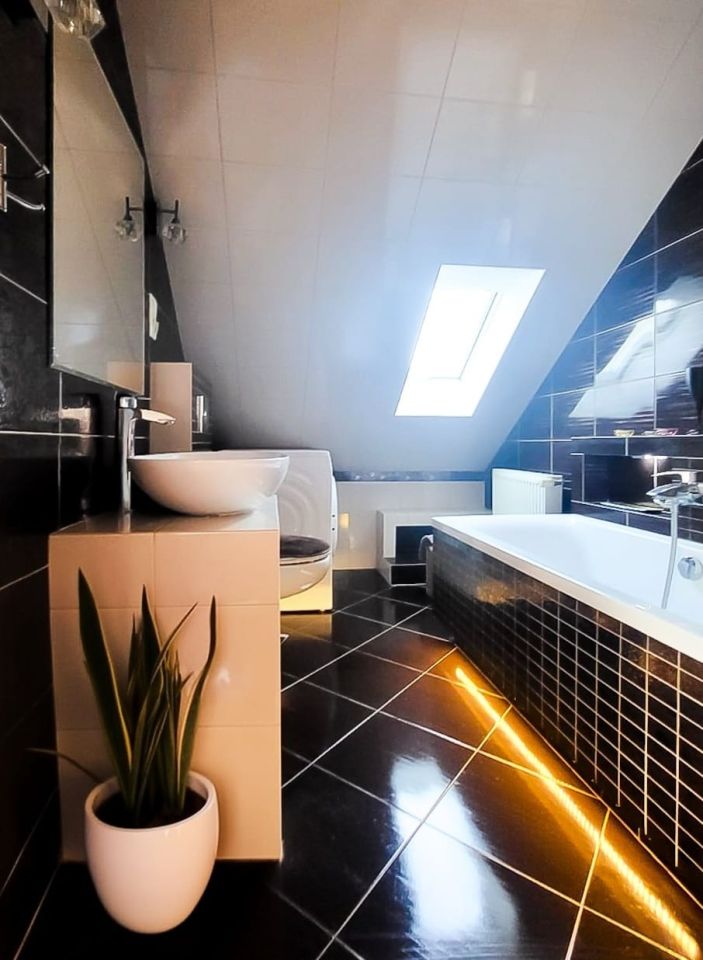 dom wolnostojący, 6 pokoi Kiełczów, Na Końcu. Zdjęcie 27