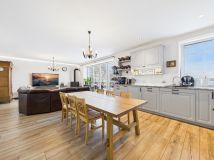 dom wolnostojący, 6 pokoi Warkałki