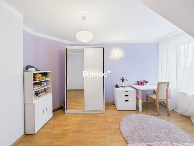 dom wolnostojący, 6 pokoi Bochnia, ul. gen. Mariana Turkowskiego. Zdjęcie 16