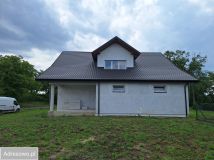 dom wolnostojący, 8 pokoi Skołoszów, ul. Świętojańska. Zdjęcie 1