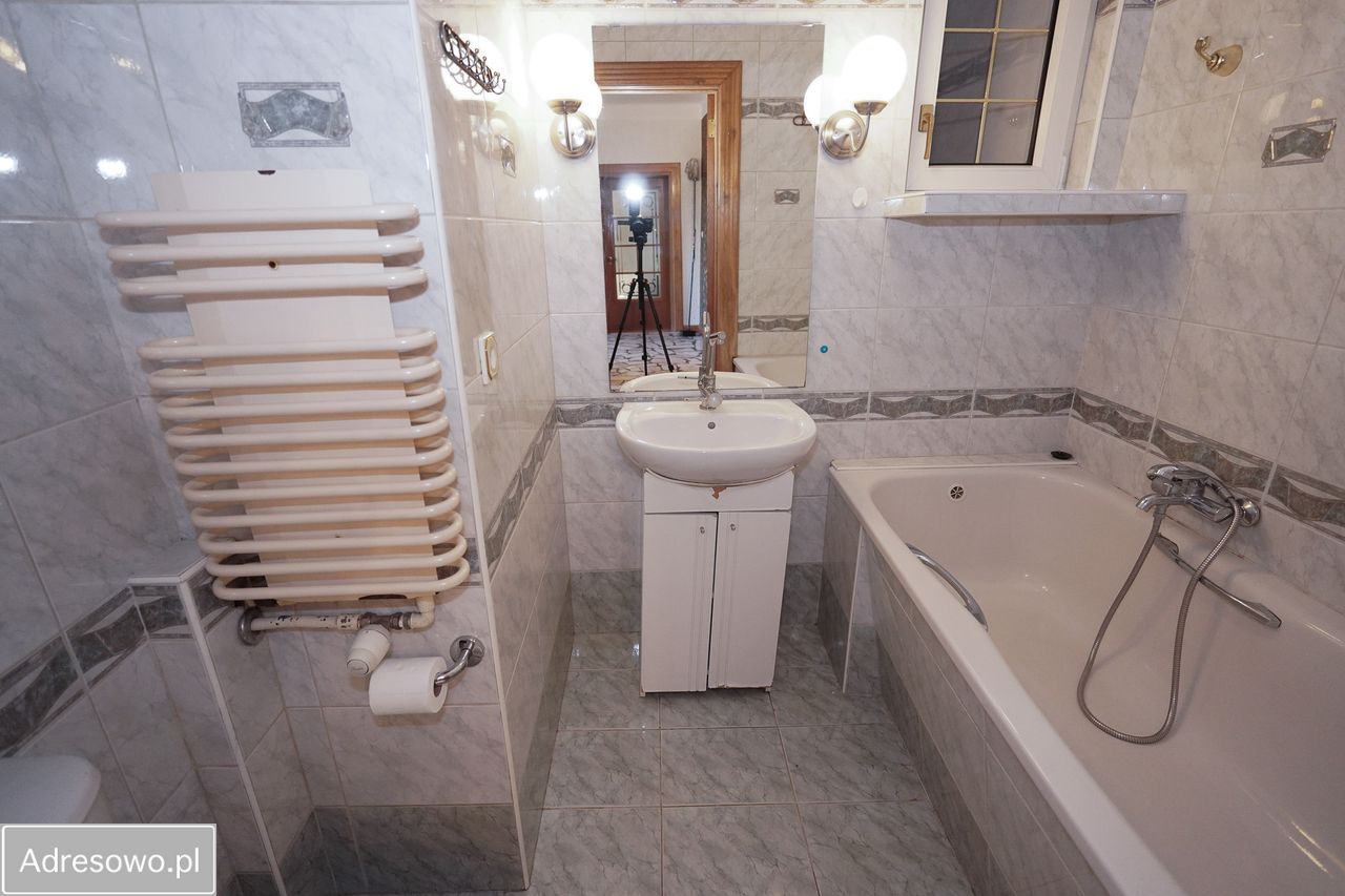 dom wolnostojący, 8 pokoi Łódź Widzew, ul. Jesienna. Zdjęcie 9