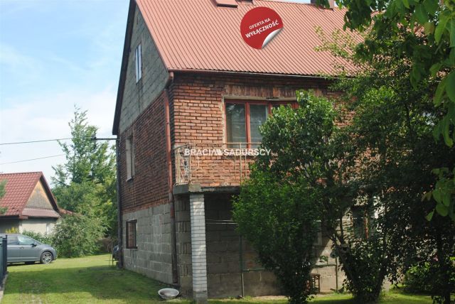 dom wolnostojący, 6 pokoi Targowisko. Zdjęcie 1