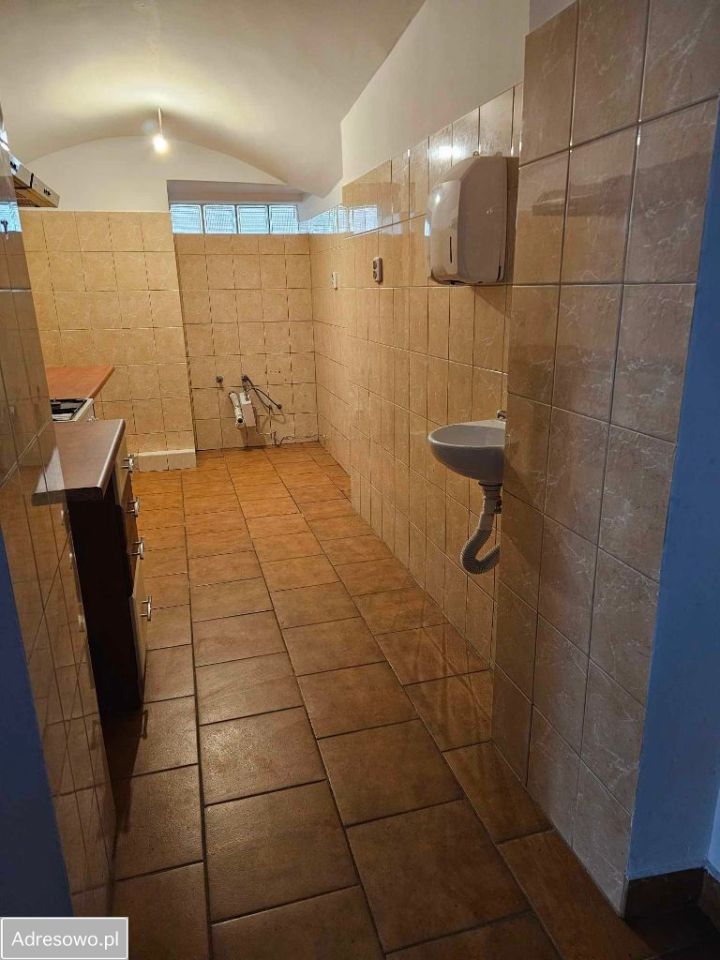 dom wolnostojący, 7 pokoi Jemna. Zdjęcie 9