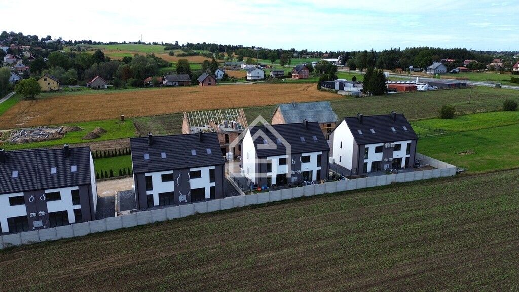 Mieszkanie 3-pokojowe Grodkowice. Zdjęcie 9