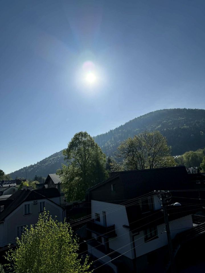 dom wolnostojący, 10 pokoi Szczyrk, ul. Słoneczna. Zdjęcie 9