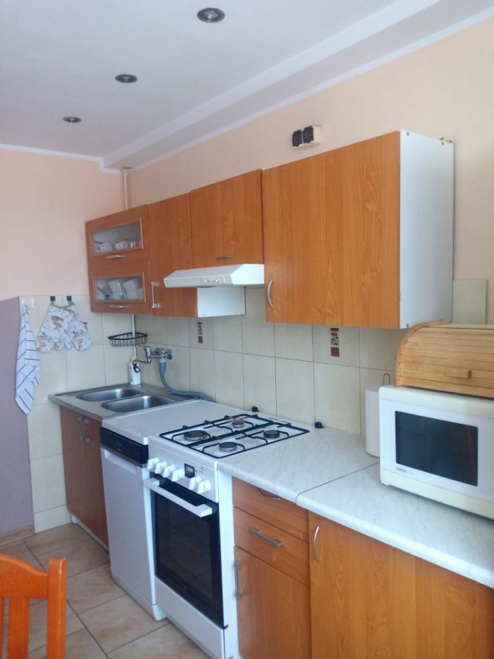 Mieszkanie 3-pokojowe Ozimek, ul. 8 Marca. Zdjęcie 2