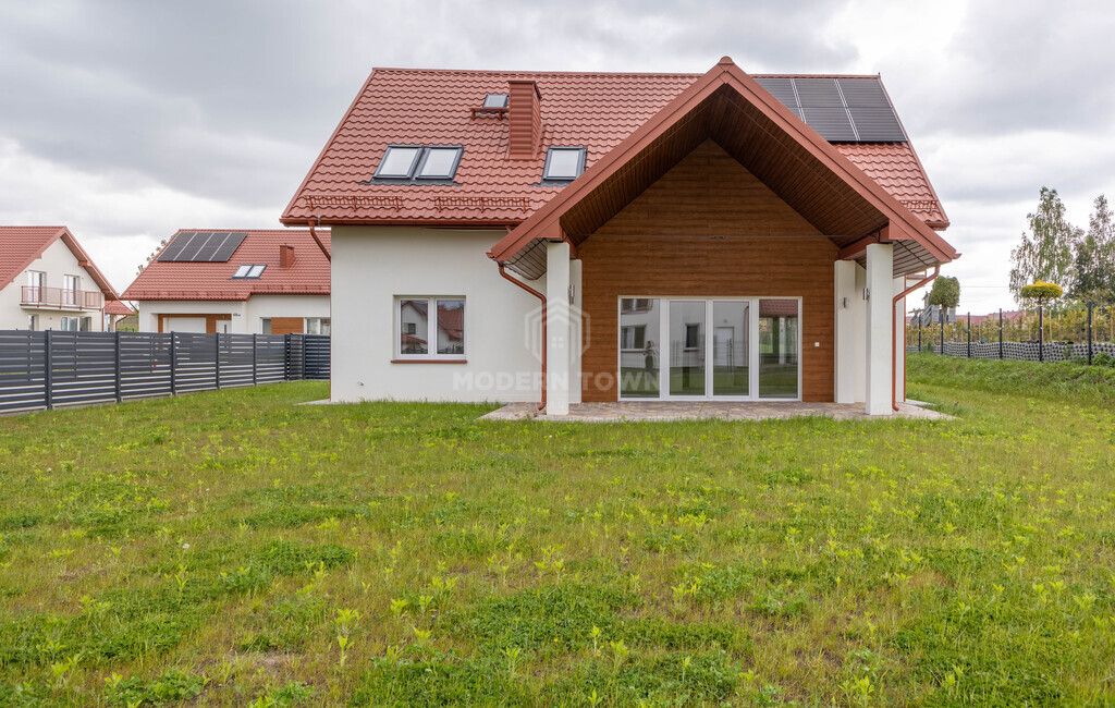 dom wolnostojący, 7 pokoi Mikołajki. Zdjęcie 2