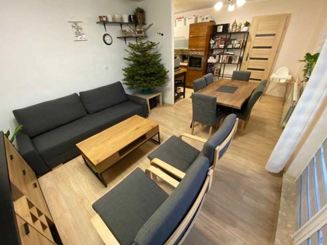 Mieszkanie 4-pokojowe Żory. Zdjęcie 1