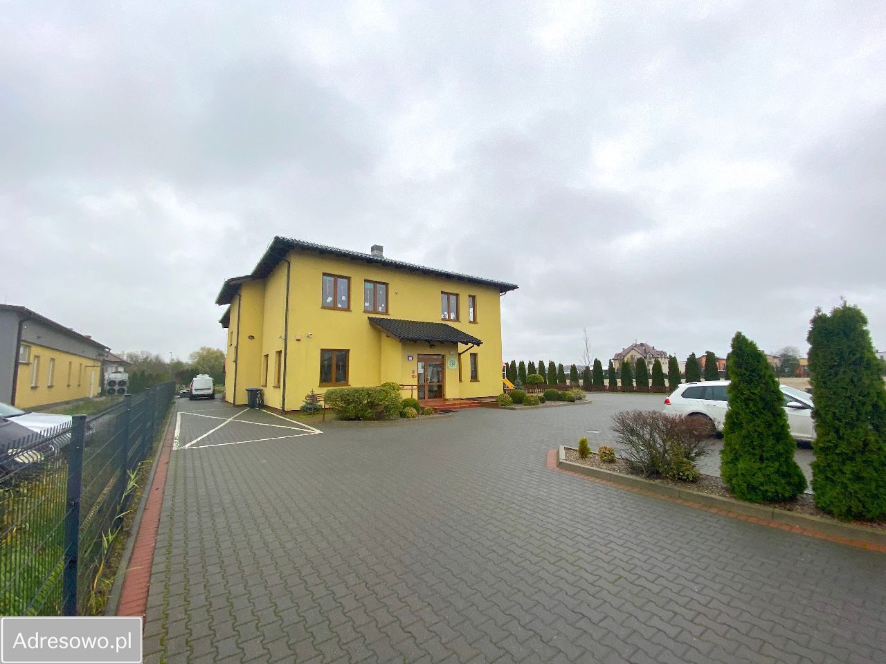 Lokal Strzałkowo, ul. Janusza Korczaka