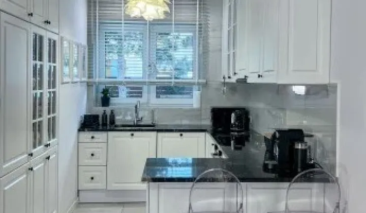 Mieszkanie 5-pokojowe Warszawa Wawer, ul. Jeziorowa