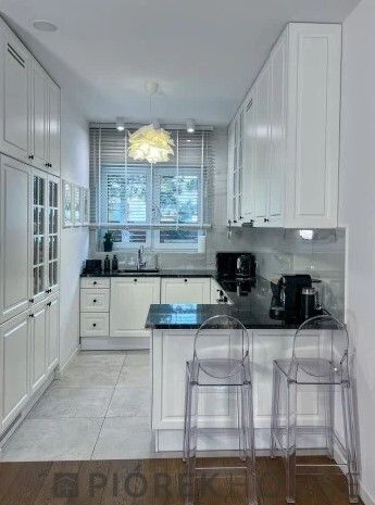 Mieszkanie 5-pokojowe Warszawa Wawer, ul. Jeziorowa. Zdjęcie 1