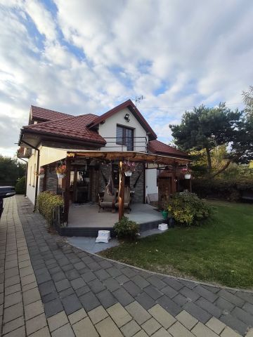dom wolnostojący, 3 pokoje Grążowice. Zdjęcie 1