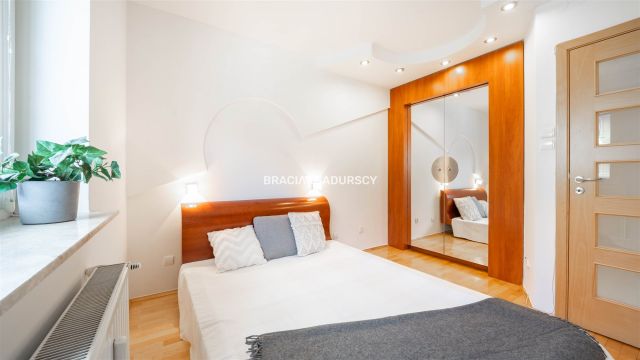 Mieszkanie 2-pokojowe Kraków Dębniki, ul. prof. Wojciecha Marii Bartla. Zdjęcie 9