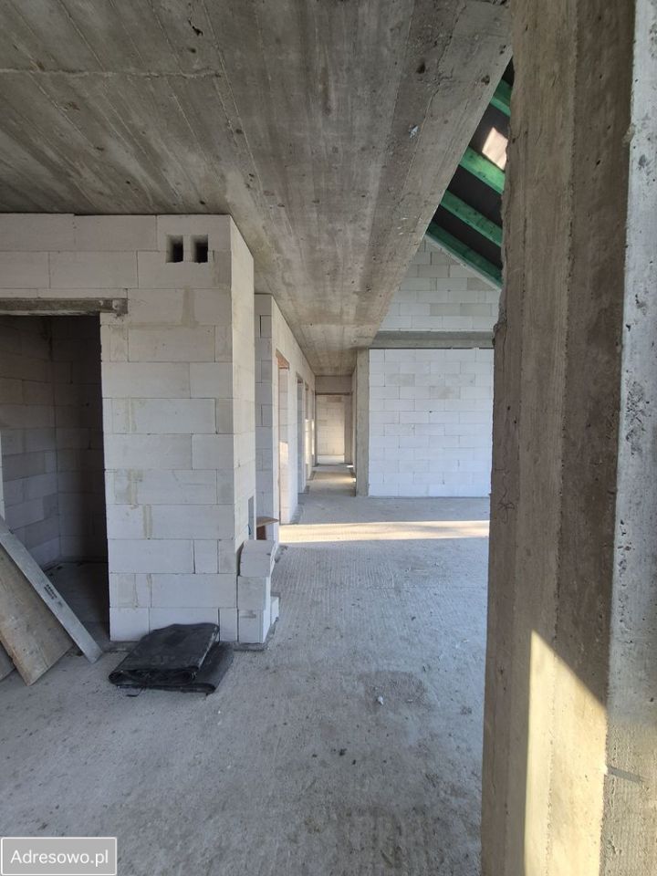 dom wolnostojący, 4 pokoje Ostrów. Zdjęcie 10