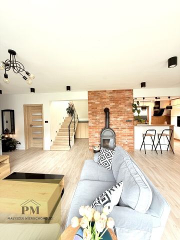 dom szeregowy, 5 pokoi Bobolice, ul. Ogrodowa. Zdjęcie 2