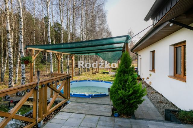 dom wolnostojący, 4 pokoje Rzywno. Zdjęcie 19