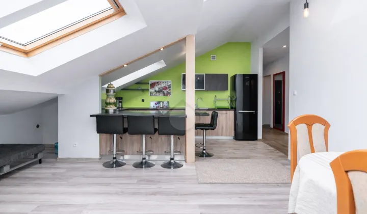 Mieszkanie 3-pokojowe Kraków Kurdwanów, ul. Cechowa