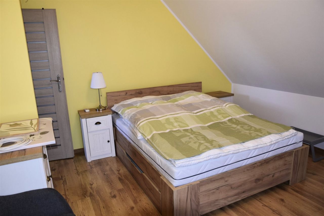 dom wolnostojący, 4 pokoje Lubochnia. Zdjęcie 18