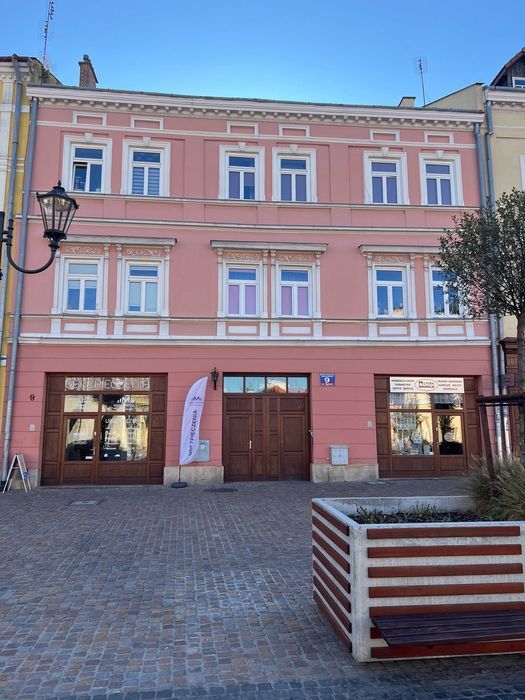 dom szeregowy Jarosław, ul. Rynek. Zdjęcie 3