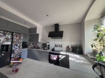 Mieszkanie 4-pokojowe Mieroszów. Zdjęcie 4